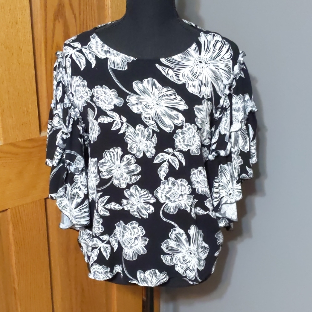Who What Wear Ruffle Sleeve Black and White Blouse